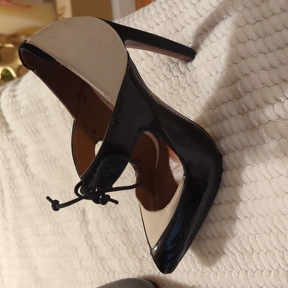 Schultz Herls - Picture 3 of 8